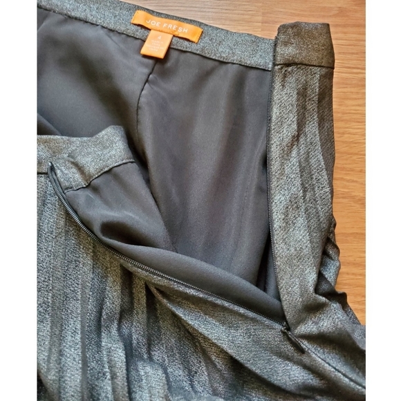 Metallic Midi Skirt - Picture 4 of 7